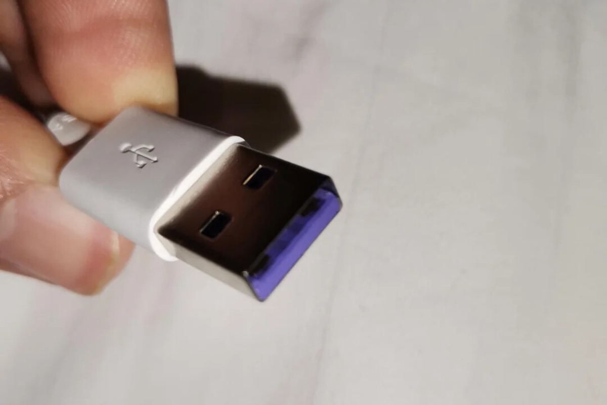 Praėjo laikai, kai USB spalva buvo svarbi: net violetiniai, žali ir raudoni prievadai šiandien reiškia visiškai kitokią informaciją 1